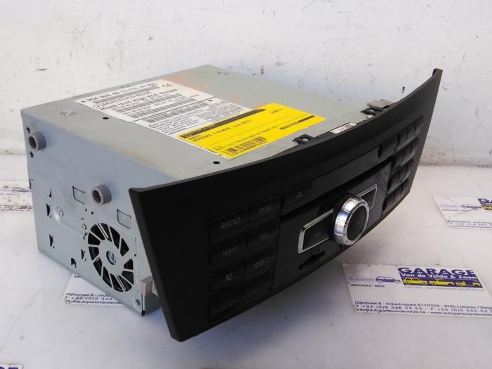 Radio Mercedes C-Klasse