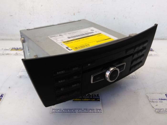 Radio Mercedes C-Klasse