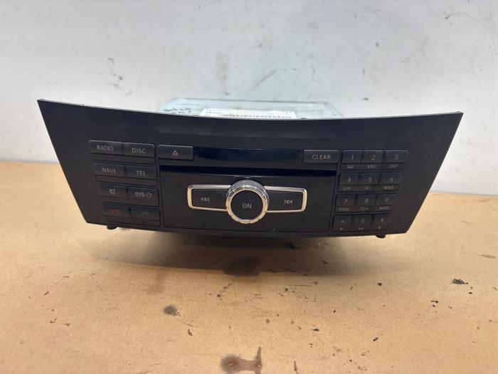 Radio Mercedes C-Klasse