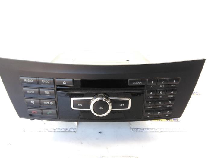 Radio Mercedes C-Klasse