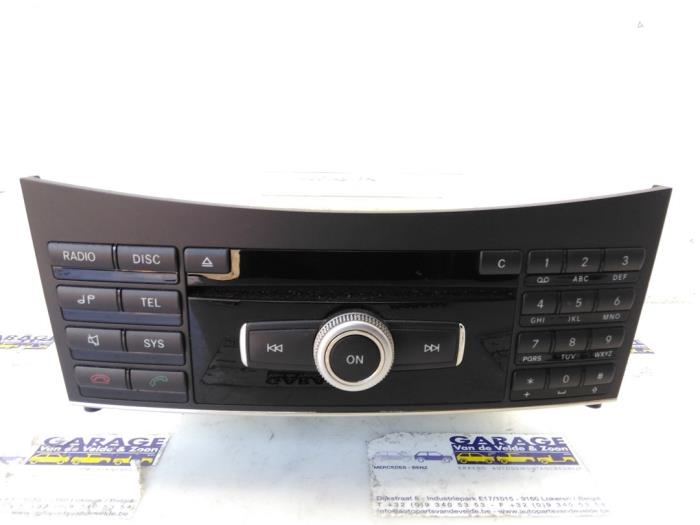 Radio Mercedes E-Klasse