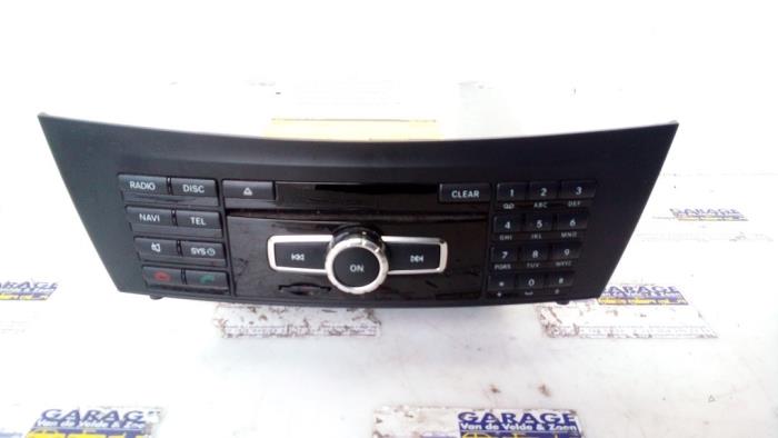 Radio Mercedes C-Klasse
