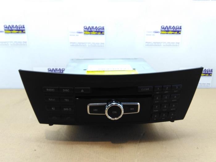 Radio Mercedes C-Klasse