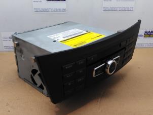 Gebruikte Radio Mercedes C (W204) 2.2 C-220 CDI 16V BlueEFFICIENCY Prijs € 102,85 Inclusief btw aangeboden door Autoparts Van De Velde