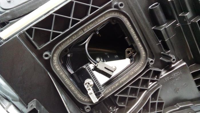 Scheinwerfer links Mercedes E-Klasse