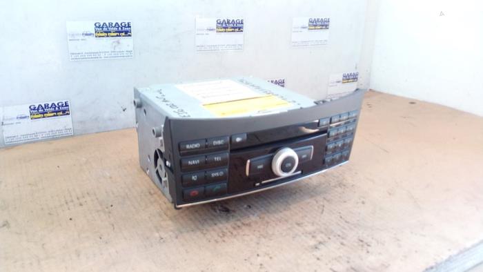 Radio Mercedes E-Klasse