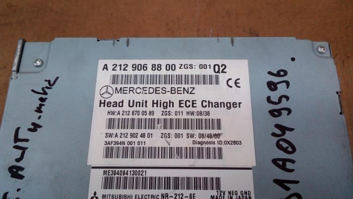 Radio Mercedes E-Klasse