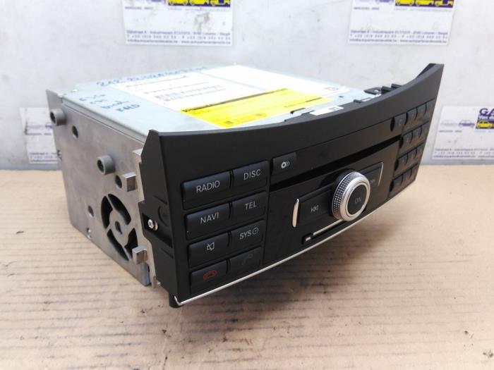 Radio Mercedes E-Klasse
