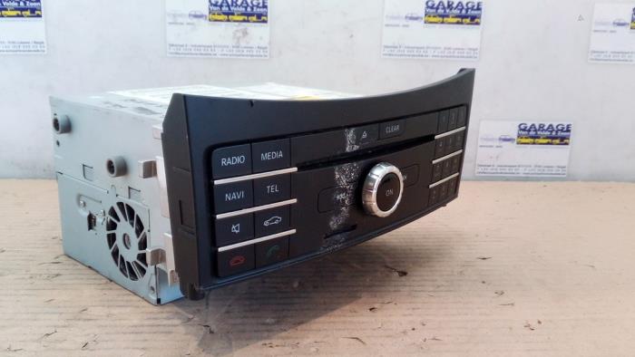 Radio Mercedes E-Klasse