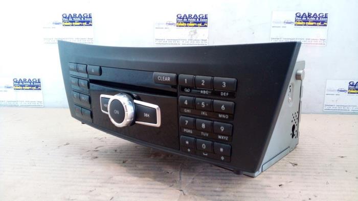 Radio Mercedes C-Klasse