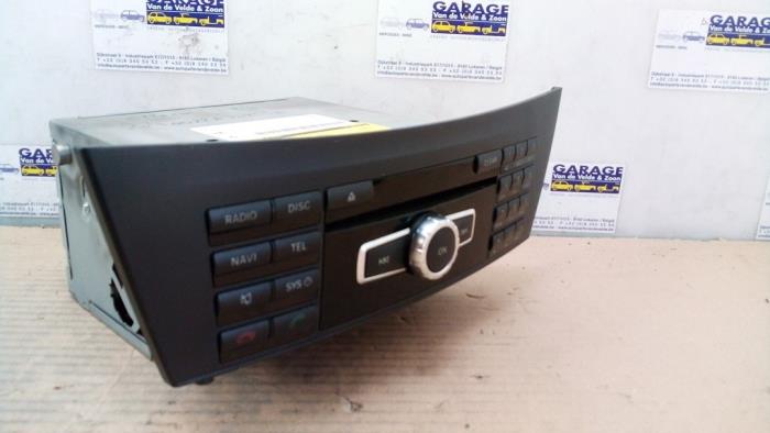 Radio Mercedes C-Klasse