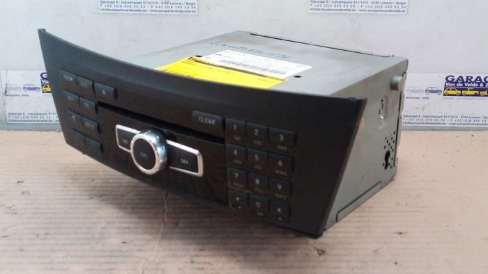 Radio Mercedes C-Klasse