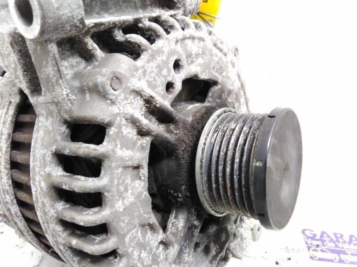 Dynamo Mercedes E-Klasse