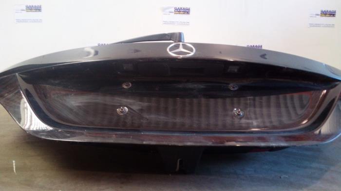 Pokrywa bagaznika Mercedes CLA