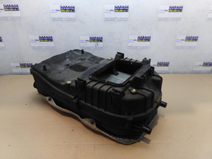 Boîtier filtre à air Mercedes E-Klasse