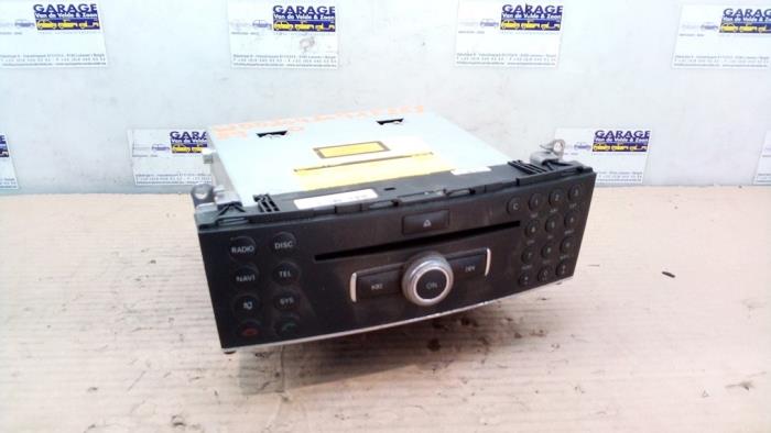 Radio Mercedes C-Klasse