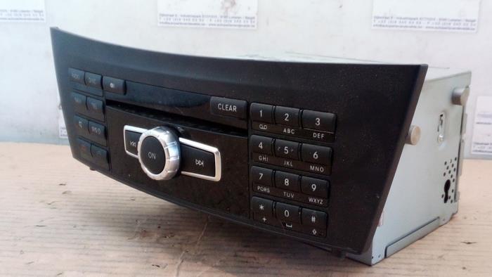 Radio Mercedes C-Klasse