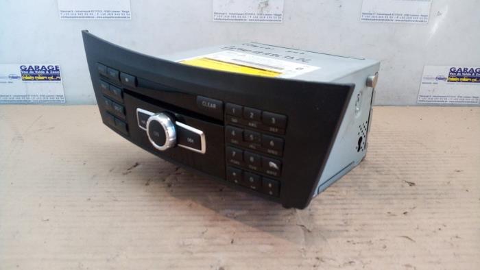 Radio Mercedes C-Klasse
