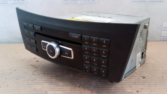 Radio Mercedes C-Klasse