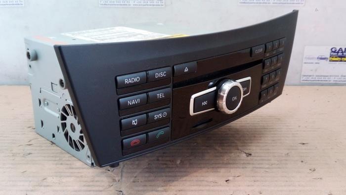 Radio Mercedes C-Klasse