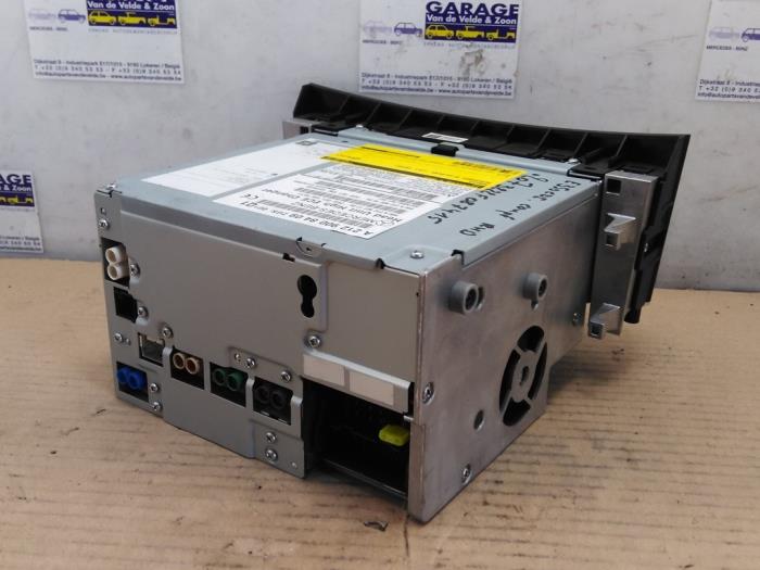 Radio Mercedes E-Klasse