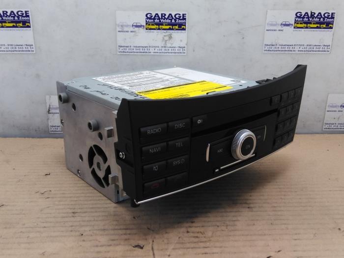 Radio Mercedes E-Klasse
