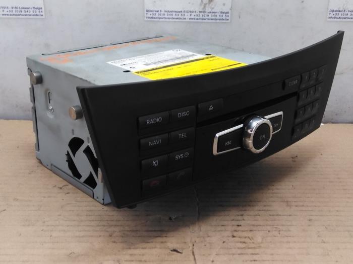 Radio Mercedes C-Klasse