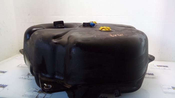 Depósito de aditivo Mercedes E-Klasse