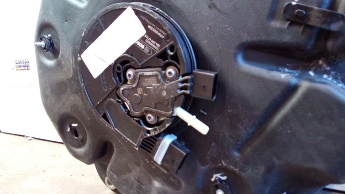 Depósito de aditivo Mercedes E-Klasse