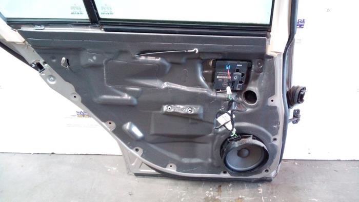 Tür 4-türig links hinten Mercedes E-Klasse
