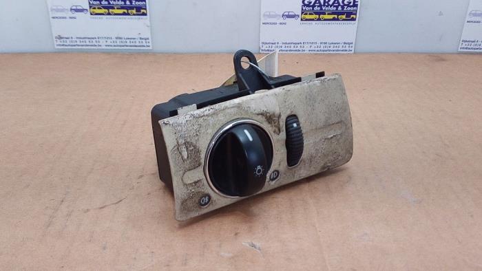 Commutateur lumière Mercedes E-Klasse