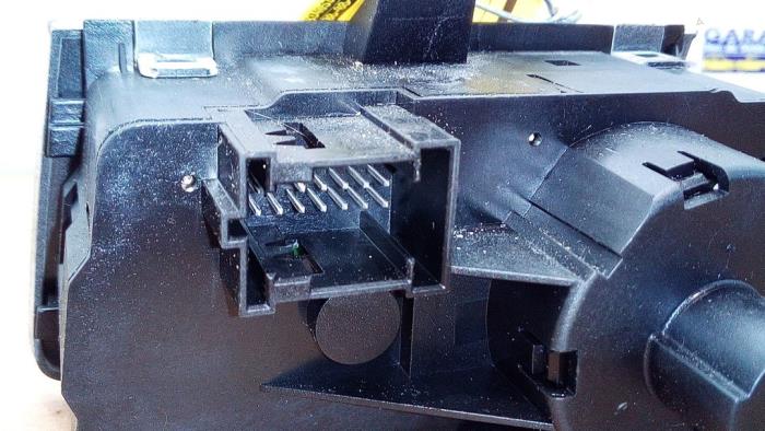 Przelacznik swiatel Mercedes E-Klasse