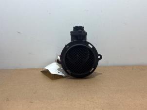 Gebruikte Luchtmassameter Mercedes S (W140) 6.0 S-600 48V Prijs € 30,25 Inclusief btw aangeboden door Autoparts Van De Velde