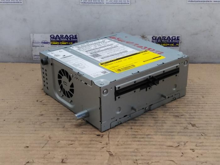 Radio Mercedes C-Klasse