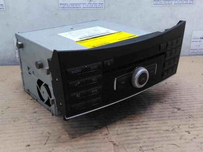 Radio Mercedes E-Klasse