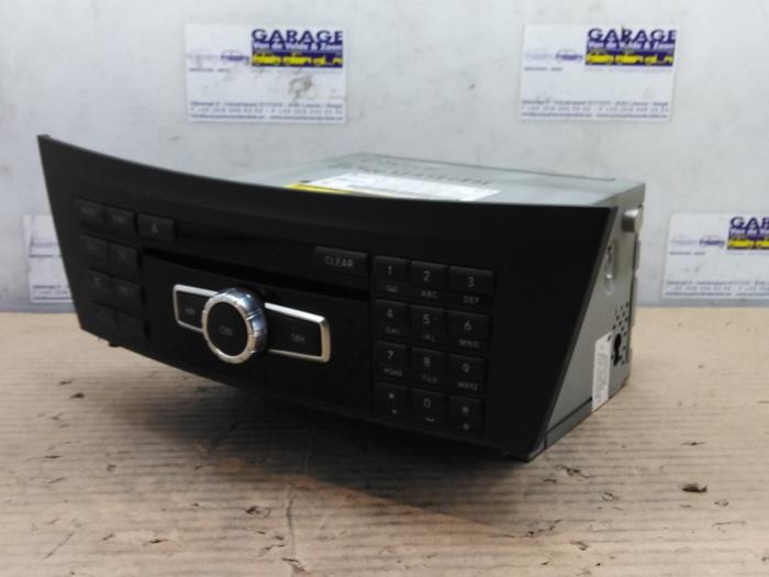Radio Mercedes C-Klasse