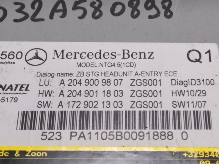 Radio Mercedes C-Klasse