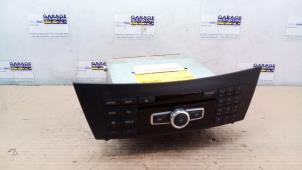 Gebruikte Radio Mercedes C Estate (S204) 2.2 C-180 CDI 16V BlueEFFICIENCY Prijs € 121,00 Inclusief btw aangeboden door Autoparts Van De Velde