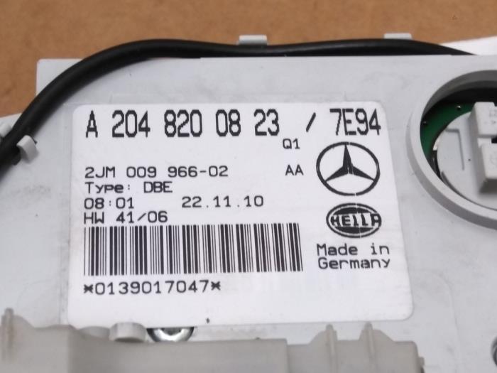 Oswietlenie wewnetrzne przód Mercedes C-Klasse