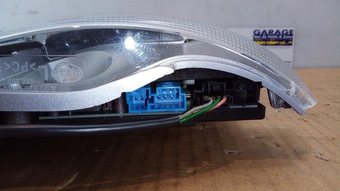 Oswietlenie wewnetrzne przód Mercedes SLK