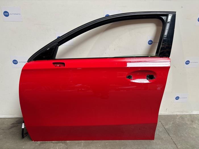 Portière 4portes avant gauche Mercedes A-Klasse