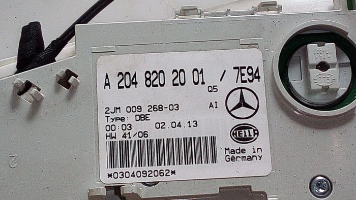 Oswietlenie wewnetrzne przód Mercedes C-Klasse