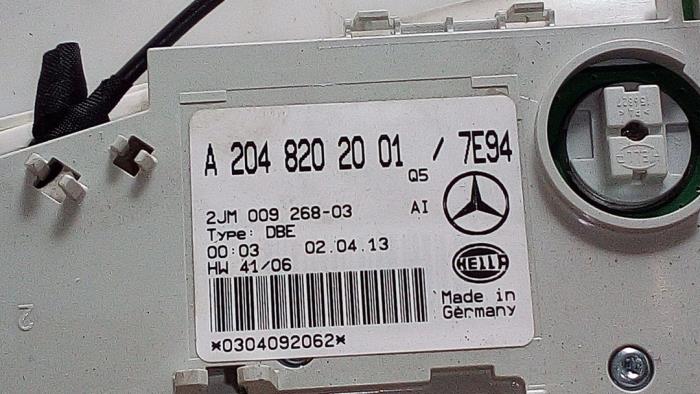 Oswietlenie wewnetrzne przód Mercedes C-Klasse