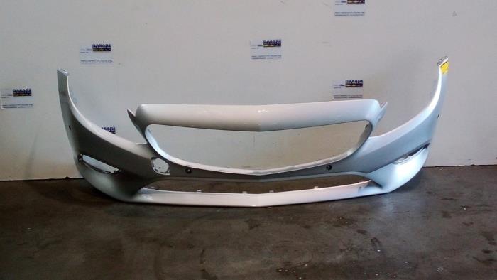 Zderzak przedni Mercedes C-Klasse