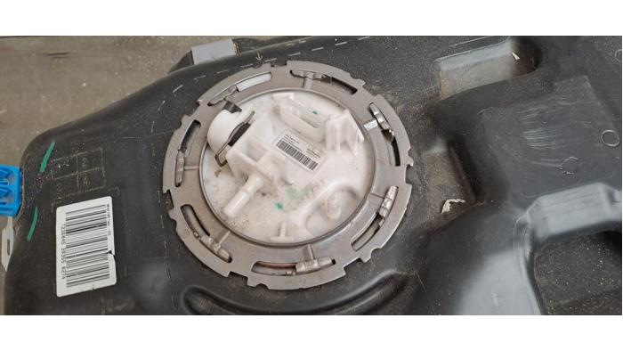 Réservoir de carburant Mercedes B-Klasse