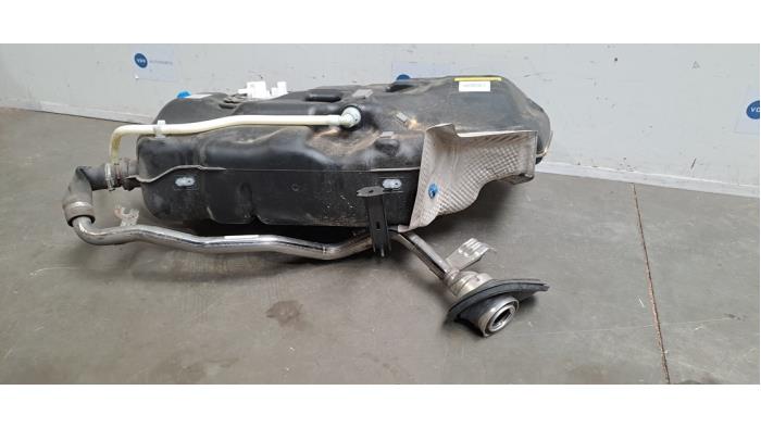Réservoir de carburant Mercedes B-Klasse
