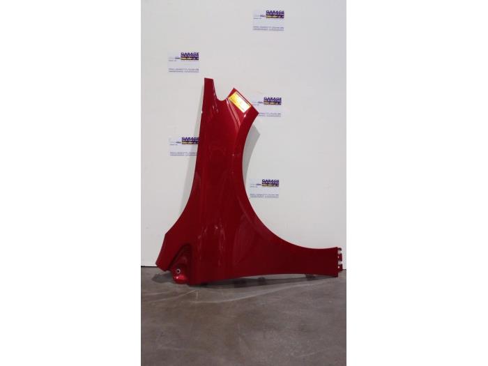 Blotnik prawy przód Mercedes B-Klasse