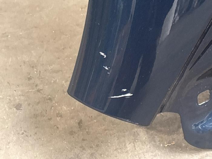 Blotnik prawy przód Mercedes B-Klasse