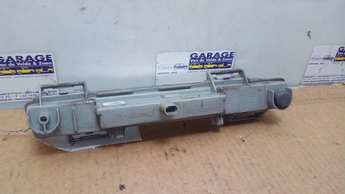 Swiatlo do jazdy dziennej prawe Mercedes C-Klasse