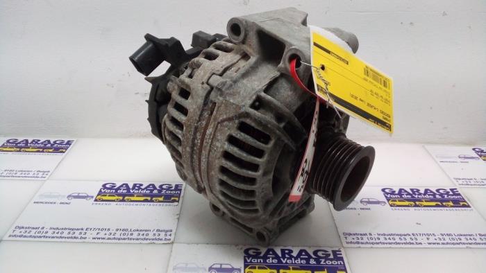 Dynamo Mercedes C-Klasse